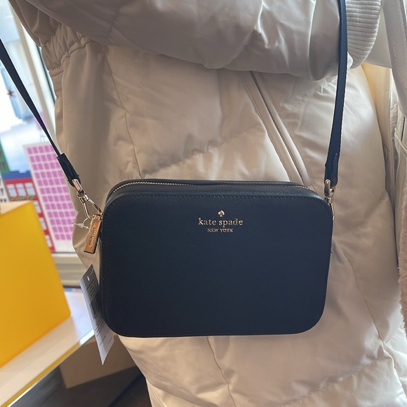 Kate Spade Madison Mini Camera Bag
COLOR:
Black 
NWT - Picture 9 of 16